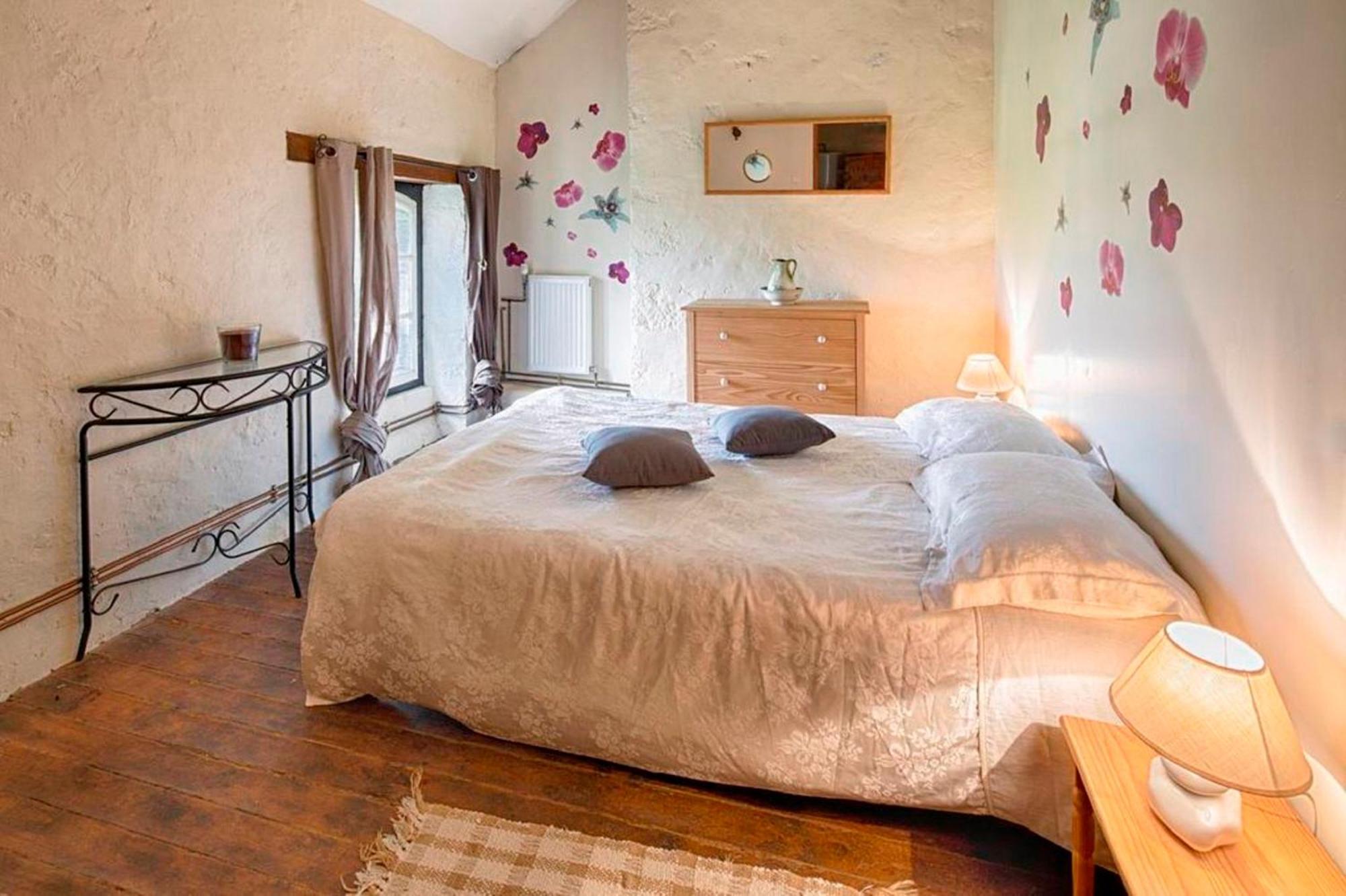 Holiday home La Brijopa Bazoges-en-Pareds Kamer foto